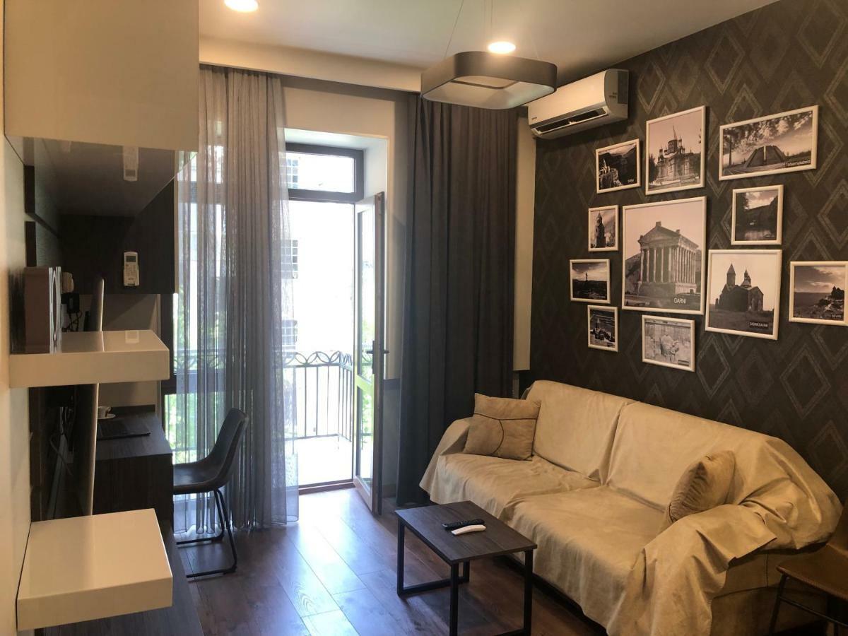 Apartment On Moskovyan 31 Erevan Esterno foto